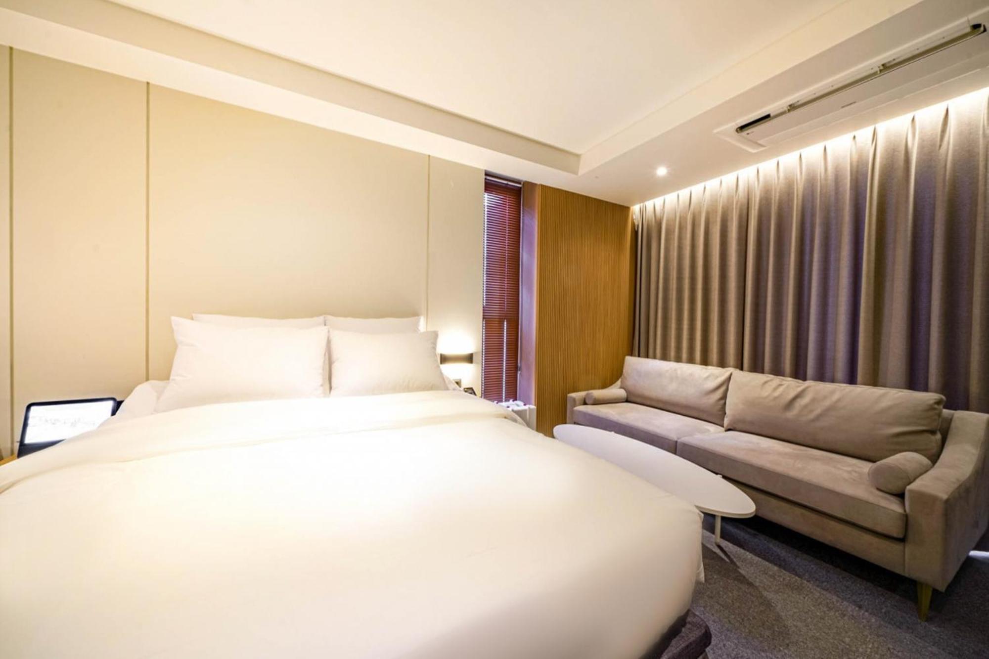 Haeundae Thevan Hotel Busan Buitenkant foto